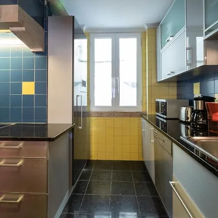 In Duplex ליסבון
